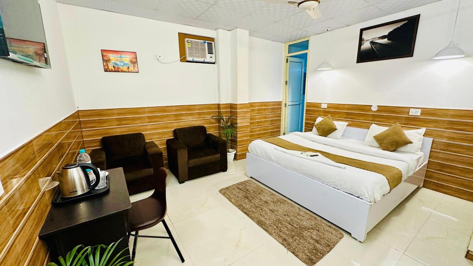Hotel Dr White House - Noida Sector 18 Exterior foto