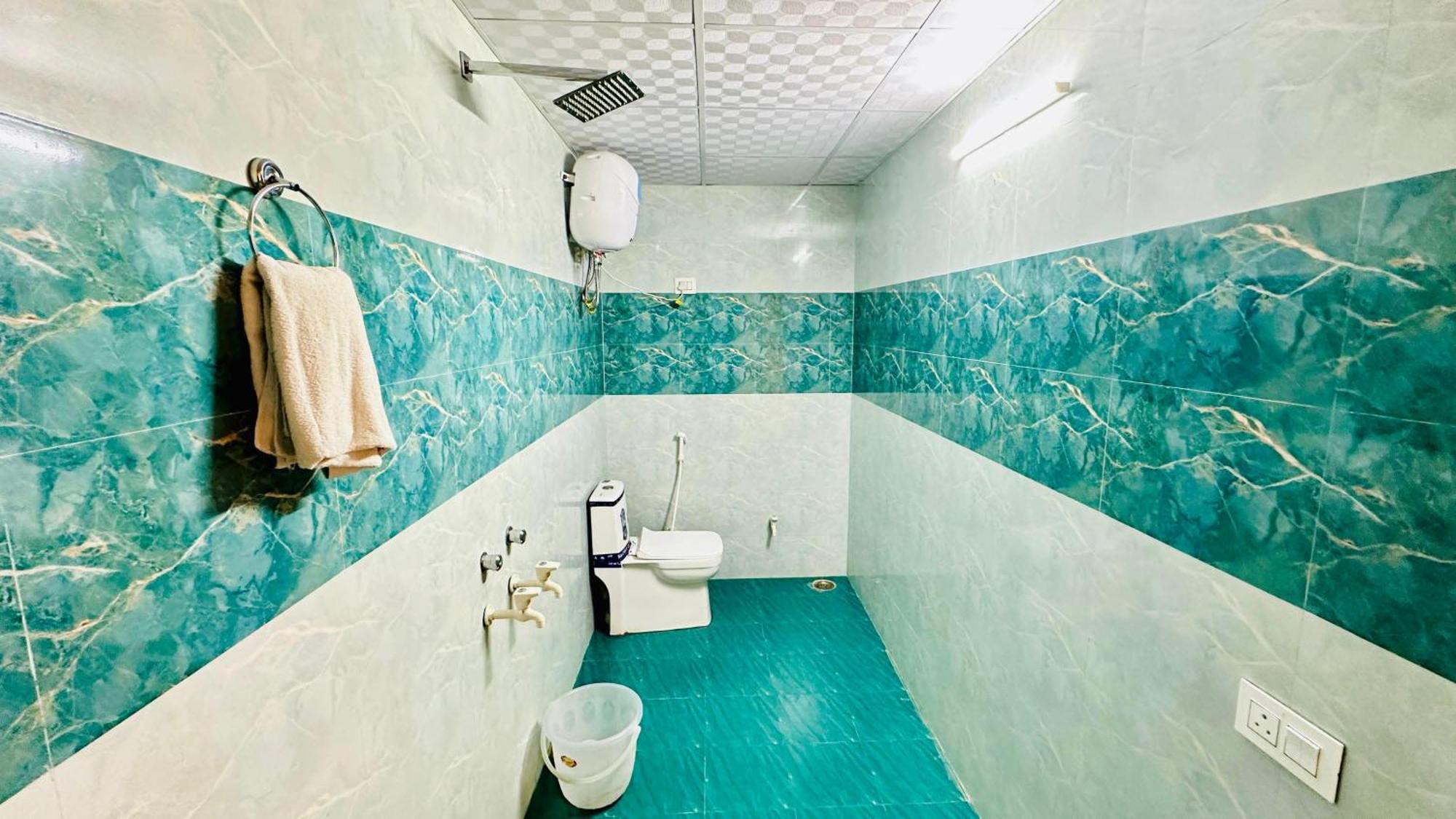 Hotel Dr White House - Noida Sector 18 Exterior foto