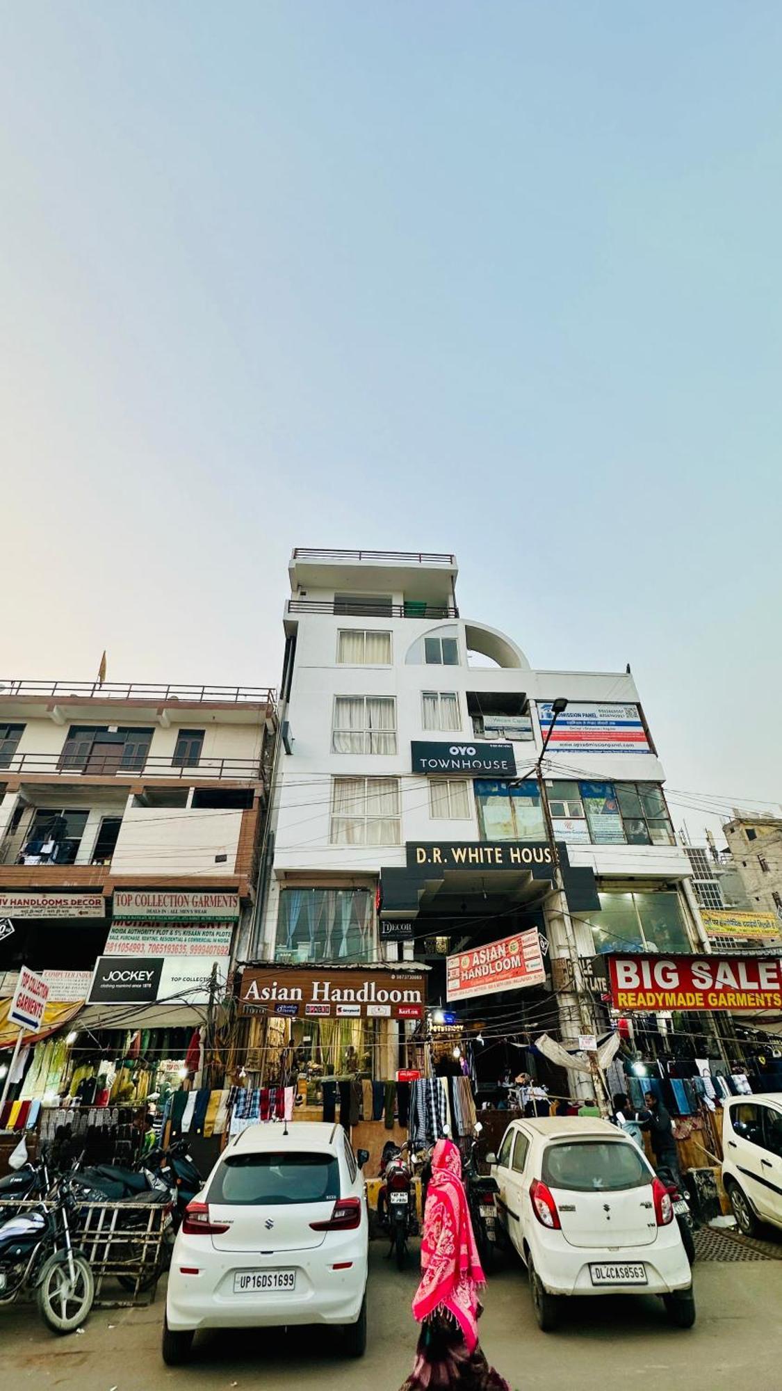 Hotel Dr White House - Noida Sector 18 Exterior foto